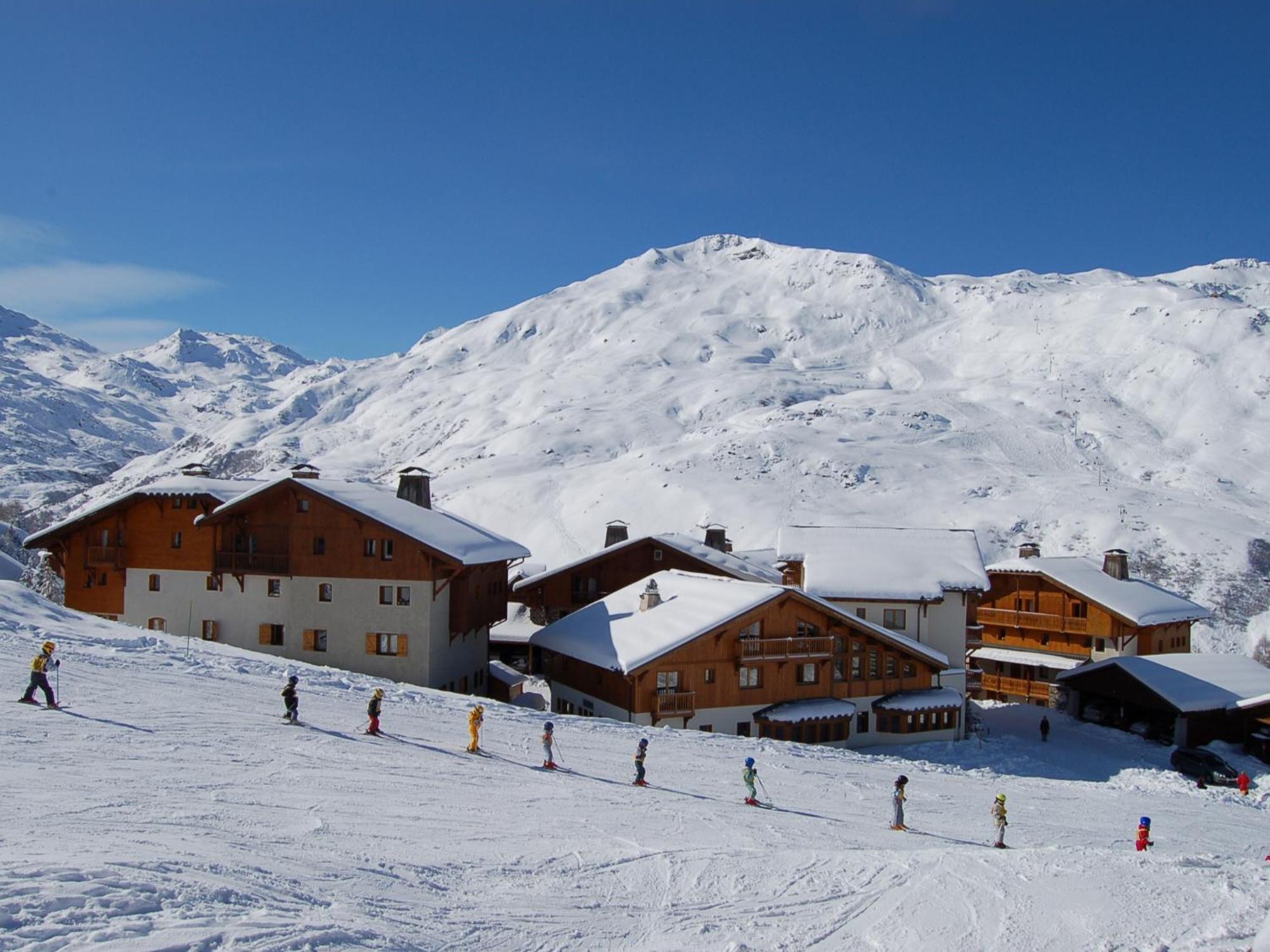 Le Hameau De La Sapiniere Aparthotel แซ็ง-มาร์แต็ง-เดอ-แบลวีย์ ภายนอก รูปภาพ
