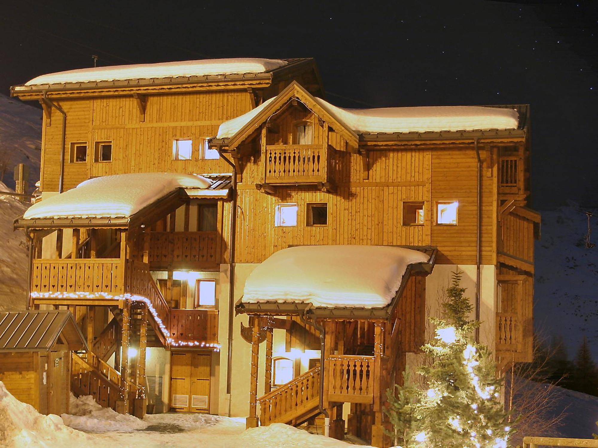 Le Hameau De La Sapiniere Aparthotel แซ็ง-มาร์แต็ง-เดอ-แบลวีย์ ภายนอก รูปภาพ