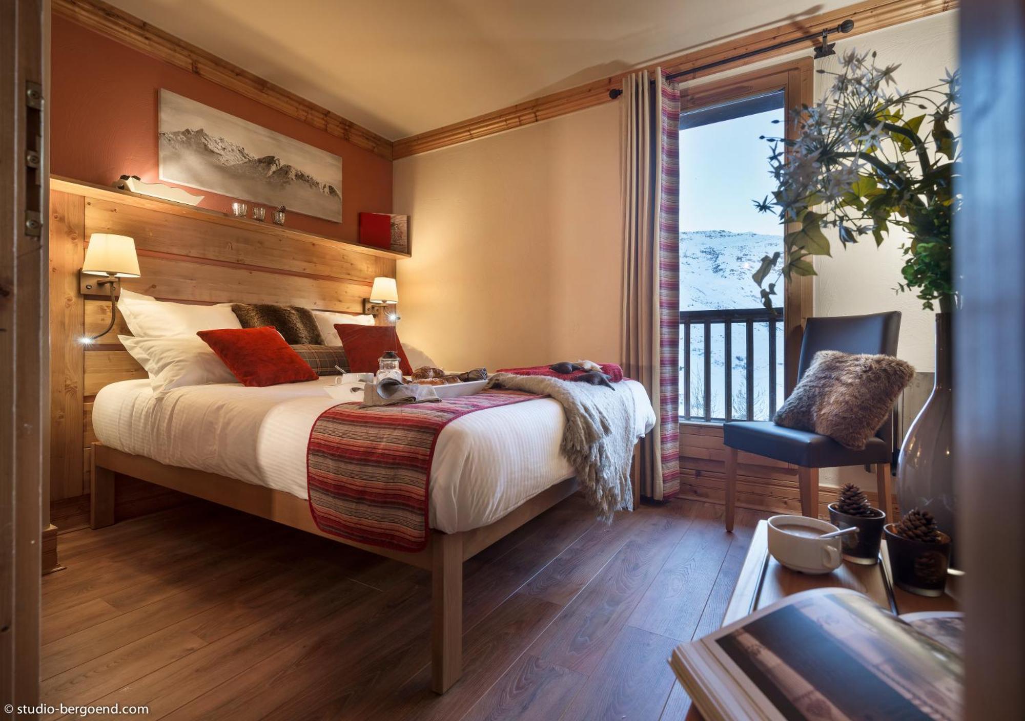 Le Hameau De La Sapiniere Aparthotel แซ็ง-มาร์แต็ง-เดอ-แบลวีย์ ภายนอก รูปภาพ